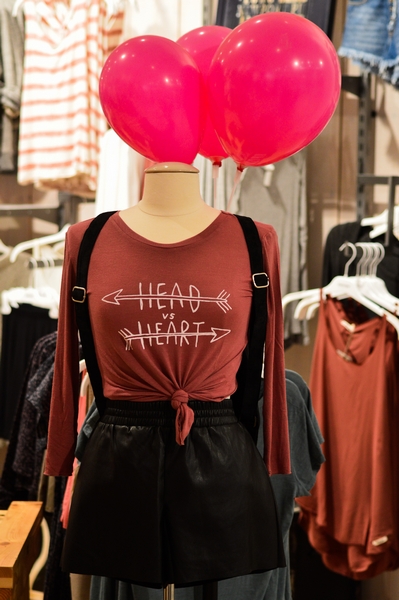 Shana Shop Opening